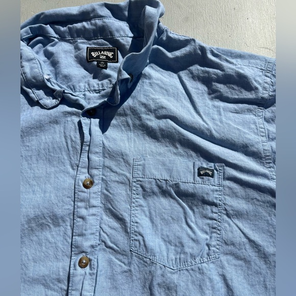 Men's Billabong Shirt Blue Pocket L Light Beach Surf Outdoor Camp City Casual - Picture 2 of 10